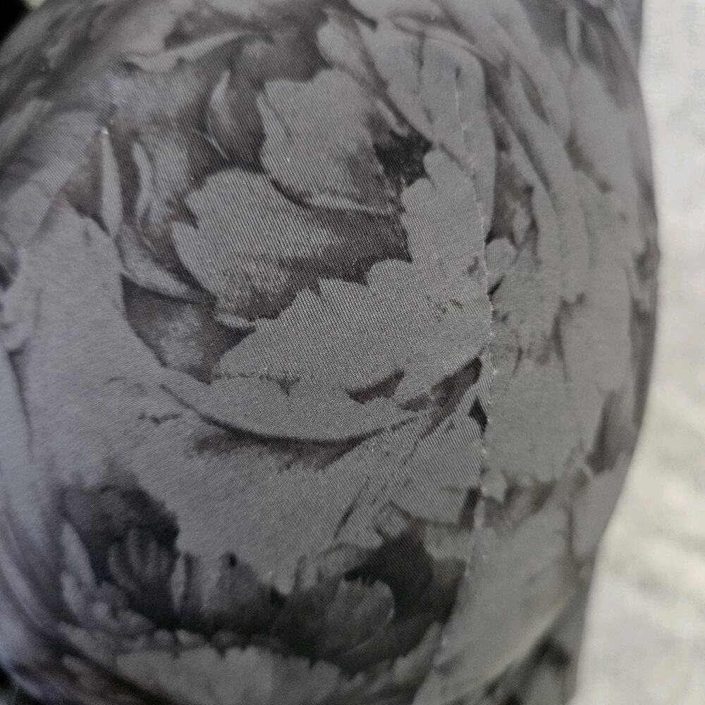 Torrid 42DD Gray Black Floral Molded Underwire Bra Plus Size Dark Romance - Picture 5 of 11